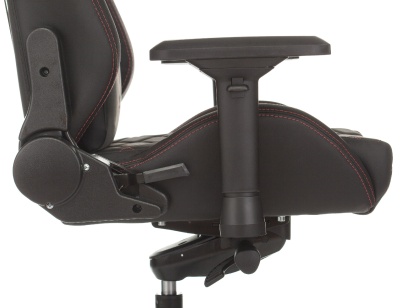 Кресло игровое Knight Titan черный/красный ромбик экокожа с подголов. крестов. металл