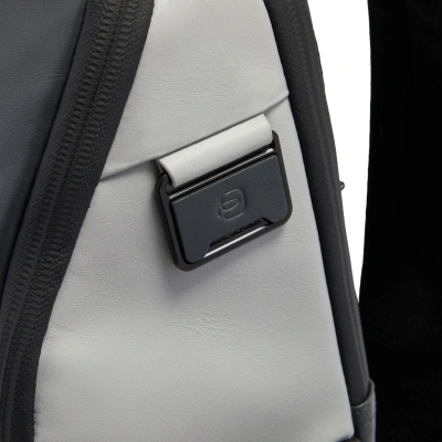 Рюкзак мужской Piquadro Urban CA7164UB00/GRN серый/черный натур.кожа