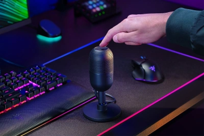 Микрофон проводной Razer Seiren V3 Mini черный