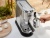 Кофеварка рожковая Delonghi EC685.M 1350Вт серебристый/черный Кофеварка рожковая Delonghi EC685.M 1350Вт серебристый/черный