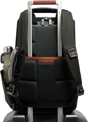 Рюкзак мужской Piquadro Oberon CA7278W150/BLUS темно-синий нейлон/натур.кожа
