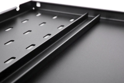 Полка стационарная для аккумуляторов ЦМО СВ-75АК-9005 1U нагр.:200кг. 19" 750мм черный (упак.:1шт)