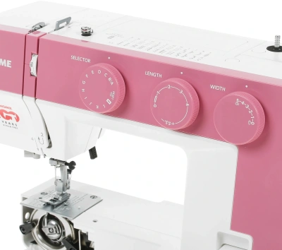 Швейная машина Janome 1522 PG белый