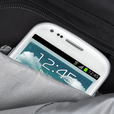 Сумка для ноутбука 16" Riva 8530 черный полиэстер (8530 BLACK)