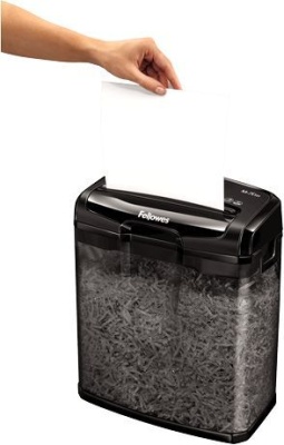 Шредер Fellowes PowerShred M-7Cm (секр.P-4) фрагменты 7лист. 13лтр. скобы пл.карты