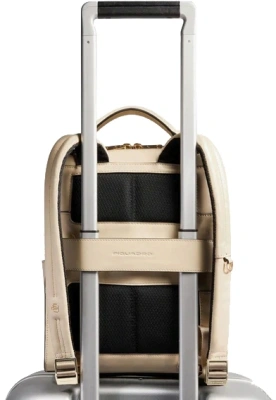 Рюкзак женский Piquadro Patricia CA6771W140/BE бежевый натур.кожа