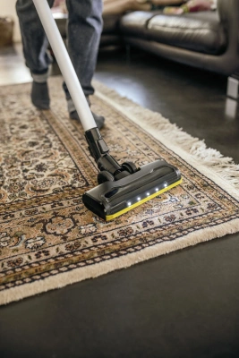 Пылесос Karcher VC 6 Cordless серебристый/белый
