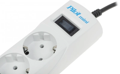 Сетевой фильтр Pilot mini 1.8м (4 розетки) белый (коробка)