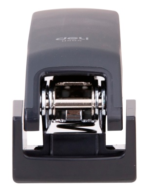 Степлер настольный Deli E0464BLACK Exceed 24/6 26/6 (25листов) черный 100скоб металл/пластик закрытый/открытый коробка