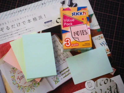 Блок самоклеящийся бумажный Stick`n 27089 76x51мм 300лист. 70г/м2 пастель ассорти