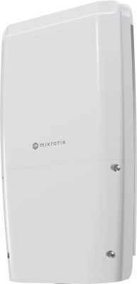 Коммутатор MikroTik FiberBox Plus CRS305-1G-4S+OUT (L3) 1x1Гбит/с 4SFP+ 1PoE управляемый