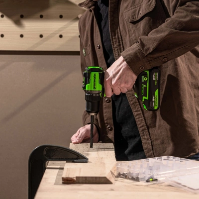 Дрель-шуруповерт Greenworks DD560 аккум. патрон:быстрозажимной (3708407CUB)