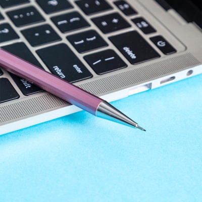 Карандаш мех. Deli EU999 Arris 0.5мм металл ассорти дисплей ластик