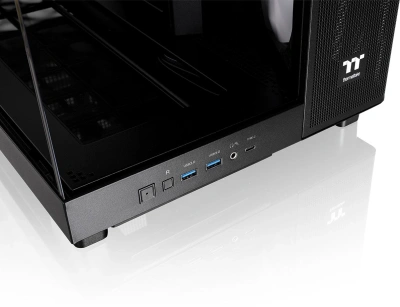Корпус Thermaltake View 380 XL TG черный без БП ATX 5x120mm 2x140mm 2xUSB3.0 audio bott PSU