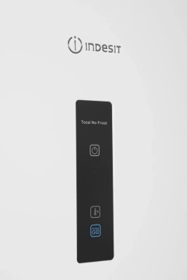 Холодильник Indesit ITR 5200 W 2-хкамерн. белый