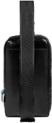 Рюкзак слинг мужской Piquadro Blue Square CA6898B2/N черный натур.кожа