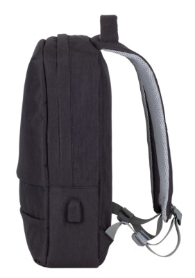 Рюкзак для ноутбука 15.6" Riva 7562 черный полиэстер (7562 BLACK)