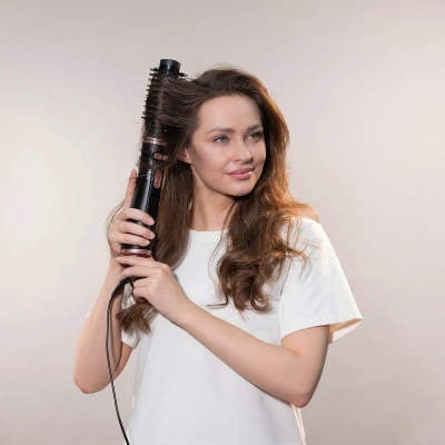 Фен-щетка Scarlett SC-HAS73I21 1200Вт черный