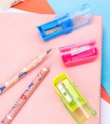 Точилка для карандашей ручная Deli E0545 Neon 1 отверстие пластик ассорти туба