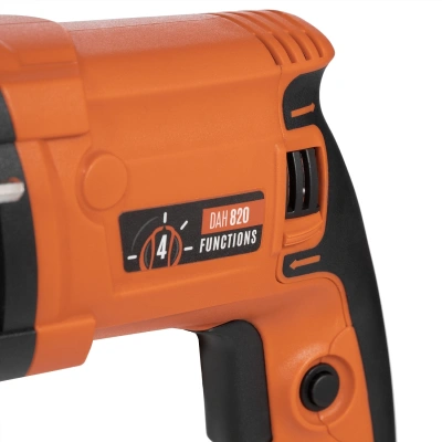 Перфоратор Daewoo DAH 820 патрон:SDS-plus уд.:3Дж 820Вт (кейс в комплекте)