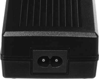 Блок питания Ippon E120 автоматический 120W 18.5V-20V 11-коннект. 6.0A от бытовой электросети LED индикатор