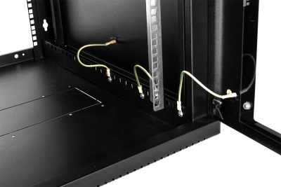 Шкаф коммутационный ЦМО (ШРН-12.500-9005) настенный 12U 600x529мм пер.дв.стекл 200кг черный 470мм 18кг 180град. 612мм металл