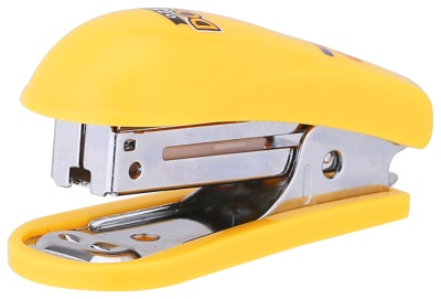 Степлер настольный Deli E0249 Super Wings 24/6 26/6 (12листов) ассорти 40скоб металл/пластик блистер