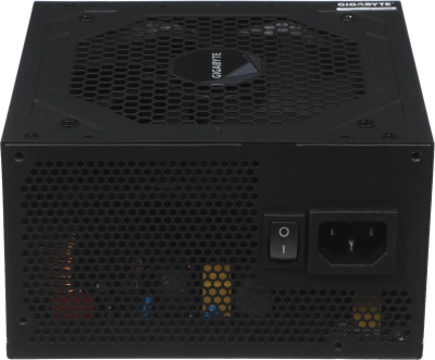 Блок питания Gigabyte ATX 750W GP-UD750GM PG5 V2 80+ gold (20+4pin) APFC 120mm fan 8xSATA Cab Manag RTL