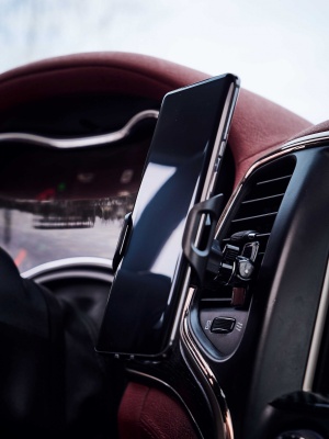 Держатель Wiiix HT-471V7-B черный для смартфонов