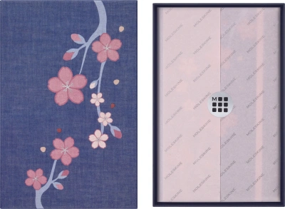 Блокнот Moleskine LIMITED EDITION SAKURA LESU08QP060BOX Large 130х210мм обложка текстиль 176стр. линейка твердая обложка подар.кор. синий 2025