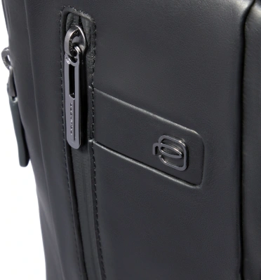 Рюкзак слинг Piquadro Urban CA6801UB00/N черный натур.кожа