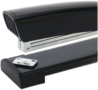 Степлер Kw-Trio 05906black 24/6 26/6 (20листов) черный 210скоб металл/пластик закрытый/открытый коробка