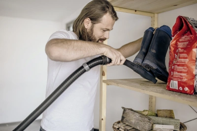 Строительный пылесос Karcher WD 6 P S V-30/6/22/T 1300Вт (уборка: сухая/влажная/выдув/сбор воды) желтый