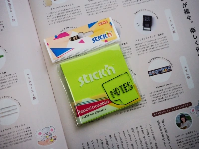 Блок самоклеящийся бумажный Stick`n 27072 76x76мм 80лист. 70г/м2 зеленый неон 1цв.в упак.