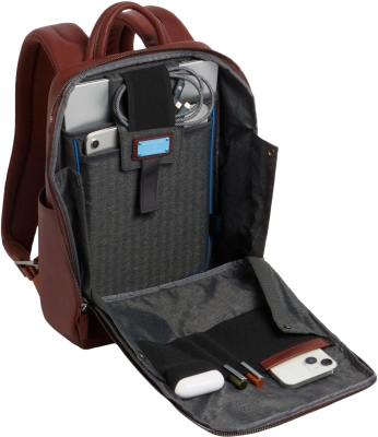 Рюкзак мужской Piquadro Black Square CA7167B3/CU табачный натур.кожа