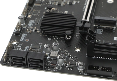 Материнская плата MSI PRO H610M-E DDR4 Soc-1700 Intel H610 2xDDR4 mATX AC`97 8ch(7.1) GbLAN+VGA+HDMI