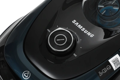 Пылесос Samsung VC18M21C0VN/EV 1800Вт зеленый/черный