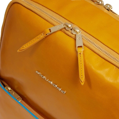 Рюкзак женский Piquadro Blue Square CA6678B2/G горчичный натур.кожа