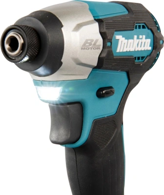 Шуруповерт Makita DTD157RTJ аккум. патрон:квад.1/4" (кейс в комплекте)