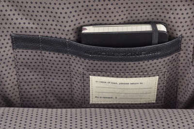 Сумка Moleskine Classic Leather ET84UDBVBK с отделением для ноутбука 15" черная натур.кожа