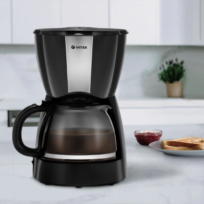 Кофеварка капельная Vitek VT-1503 BK 900Вт черный