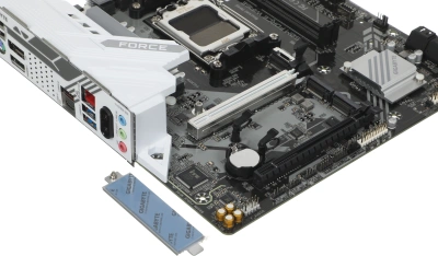 Материнская плата Gigabyte B850M FORCE WIFI6E Socket AM5 AMD B850 2xDDR5 mATX AC`97 8ch(7.1) 2.5Gg RAID+HDMI+DP