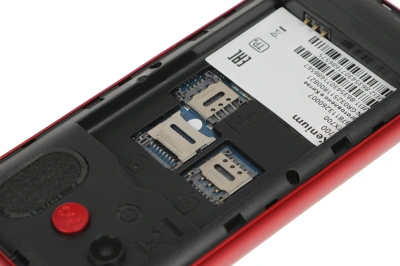 Мобильный телефон Xenium X700 красный моноблок 2Sim 2.31" 240x320 Nucleus 0.3Mpix GSM900/1800 MP3 FM microSD max32Gb