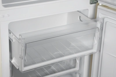 Холодильник Indesit ITR 4180 E 2-хкамерн. бежевый