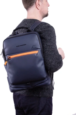Рюкзак Piquadro C20W CA6464C2OW/BLU синий полиуретан/полиэстер