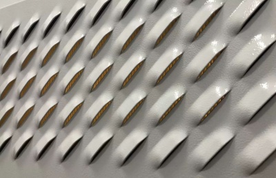 Шкаф коммутационный ЦМО (ШТВ-Н-18.6.5-4ААА-Т2) настенный 18U 600x500мм пер.дв.стал.лист несъемн.бок.пан. 150кг серый 68кг 120град. 900мм IP65 мрамор уличный всепогодный с нагревателем с силовыми розетками укомплектованный