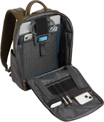 Рюкзак мужской Piquadro Black Square CA7167B3/N черный натур.кожа