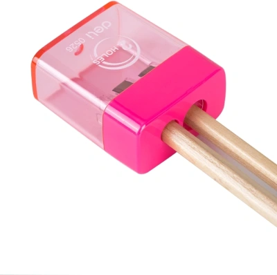 Точилка для карандашей ручная Deli E0526 2 отверстия пластик ассорти блистер