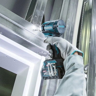 Шуруповерт Makita TD001GZ аккум. патрон:шестигр.1/4"