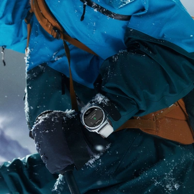 Смарт-часы Samsung Galaxy Watch Ultra LTE 47мм 1.5" AMOLED корп.черный рем.оранжевый (SM-L705FDAACAU)